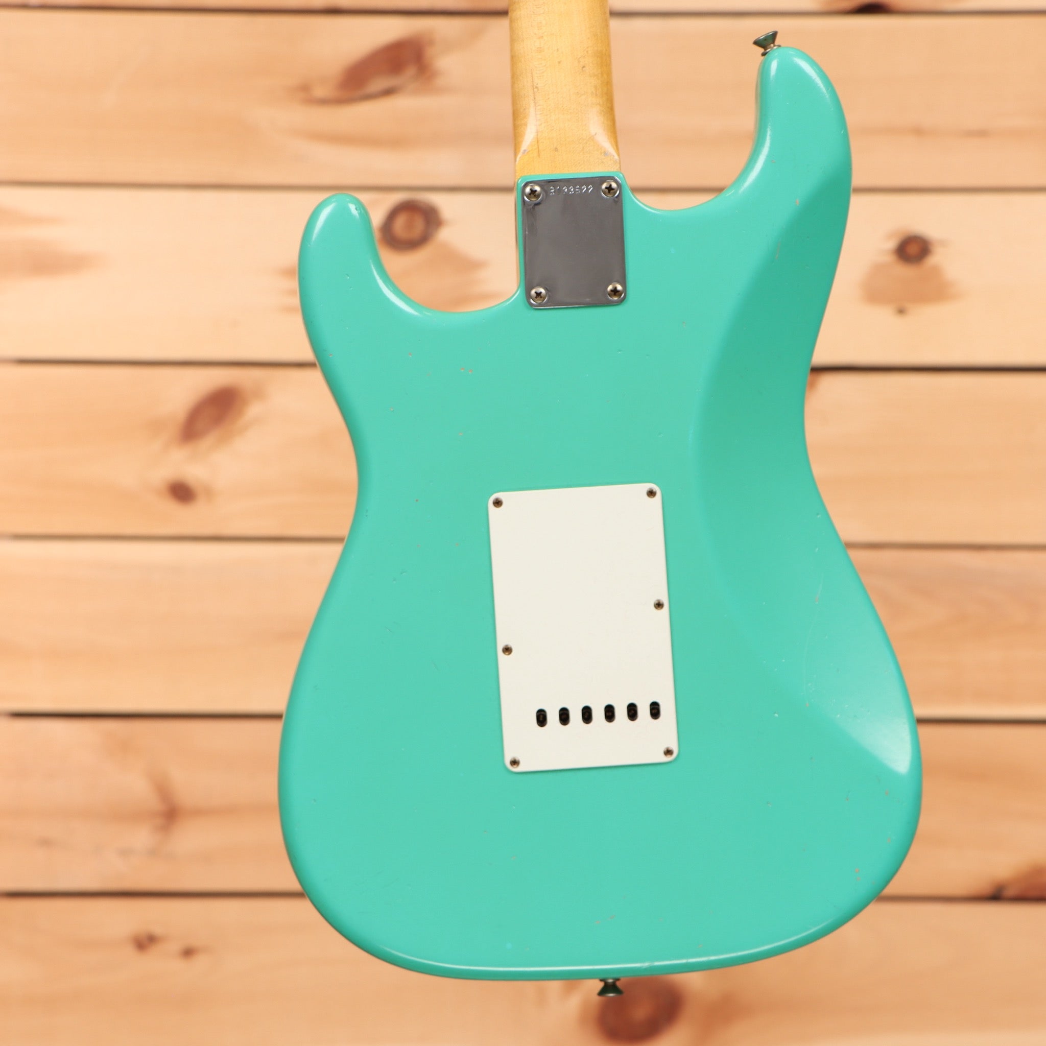 Fender Custom Shop Limited Dennis Galuszka Masterbuilt 1959 Stratocaster Journeyman Relic Aged Sea Foam Green electric guitar with white pickguard