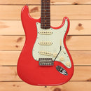 Fender American Vintage II 1961 Stratocaster electric guitar Fiesta Red pre-owned with single-coil pickups