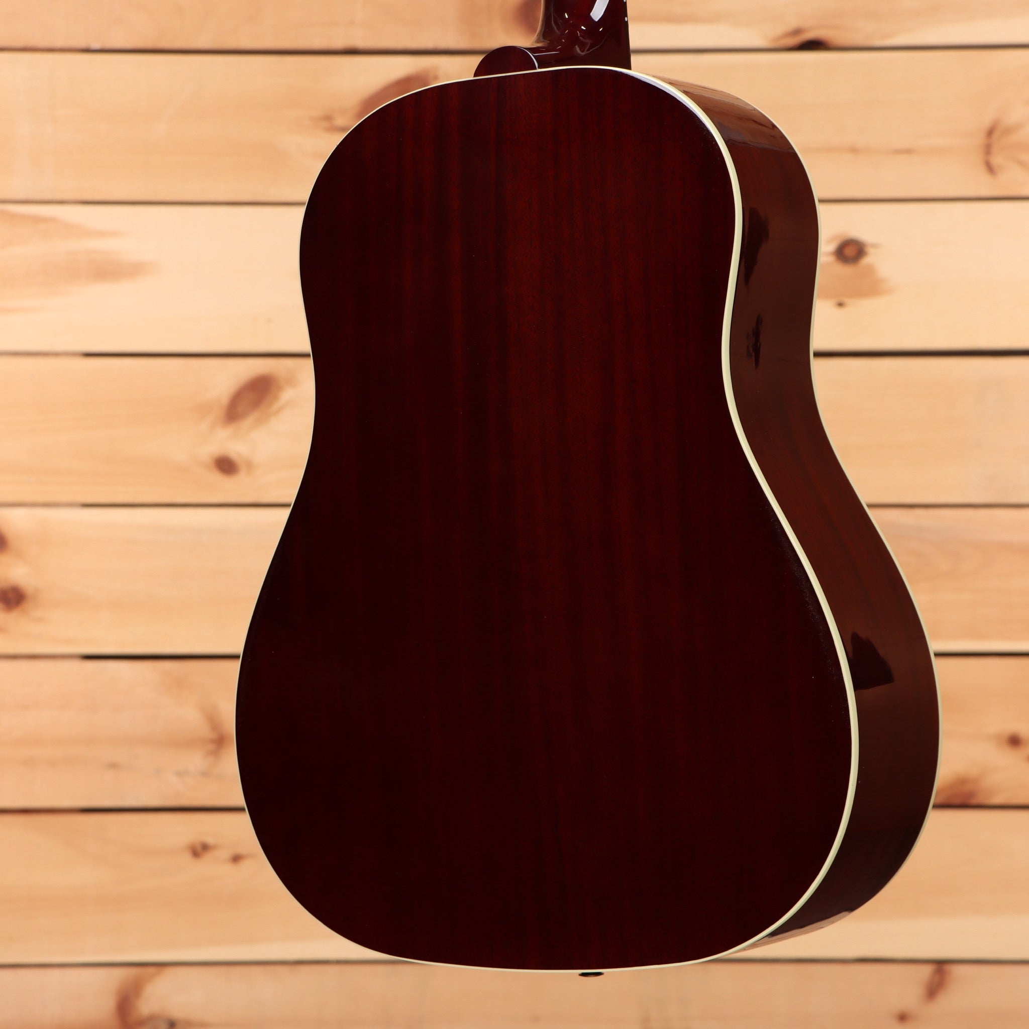 Gibson J45 Standard acoustic guitar honeyburst finish with white binding