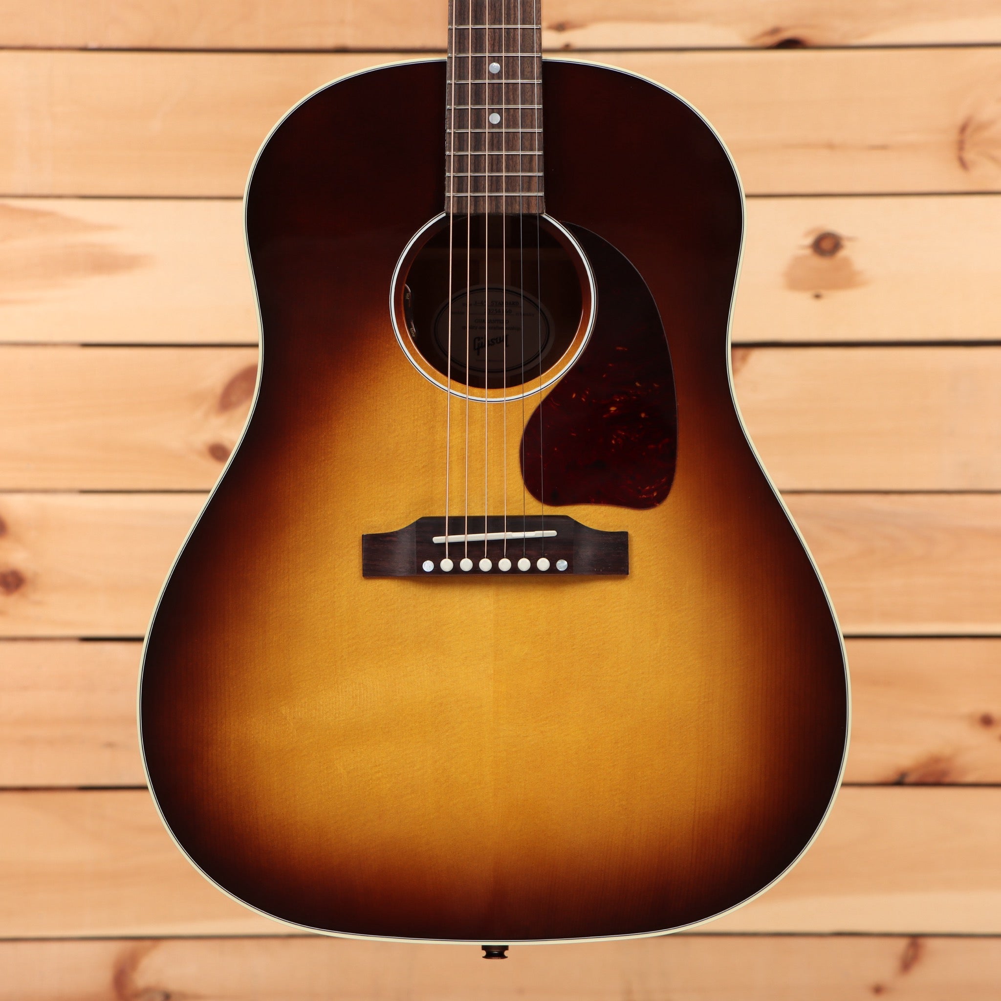 Gibson J45 Standard acoustic guitar Honeyburst dreadnought with rosewood fretboard