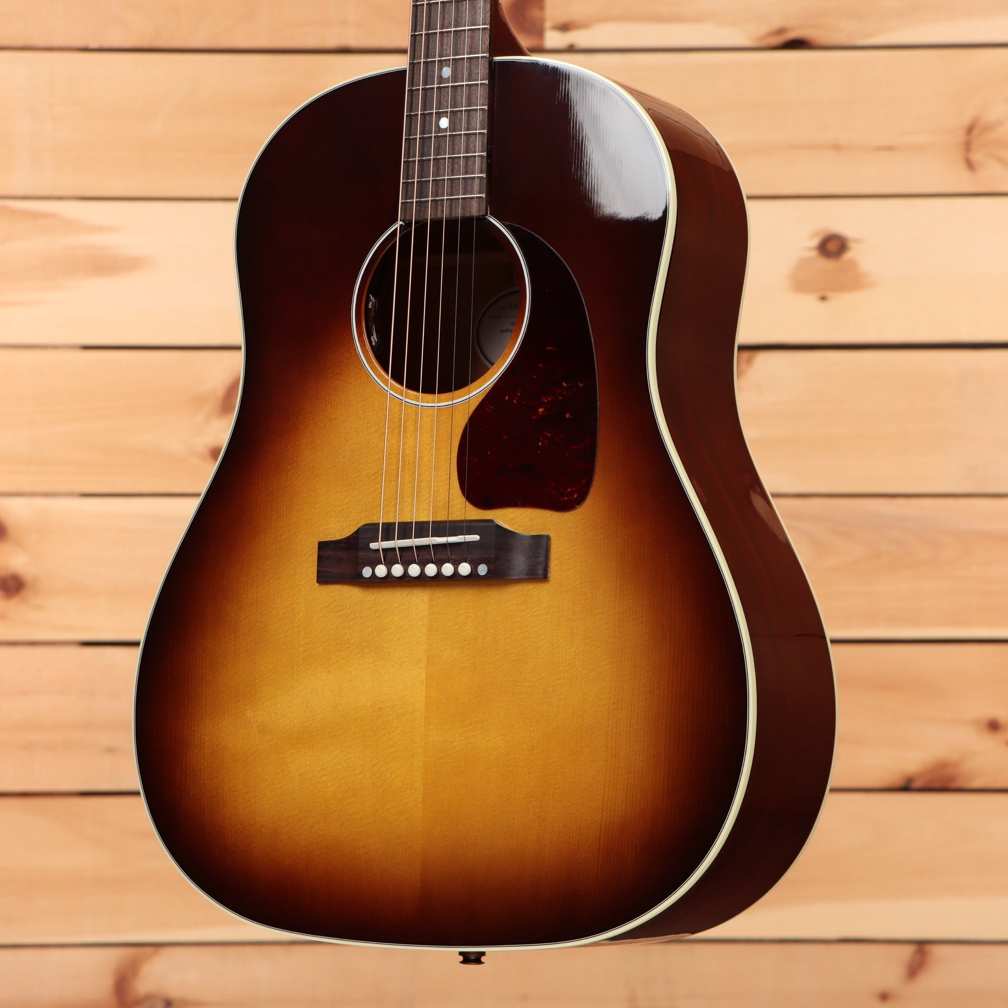 Gibson J45 Standard dreadnought acoustic guitar Honeyburst with white binding and rosewood pickguard