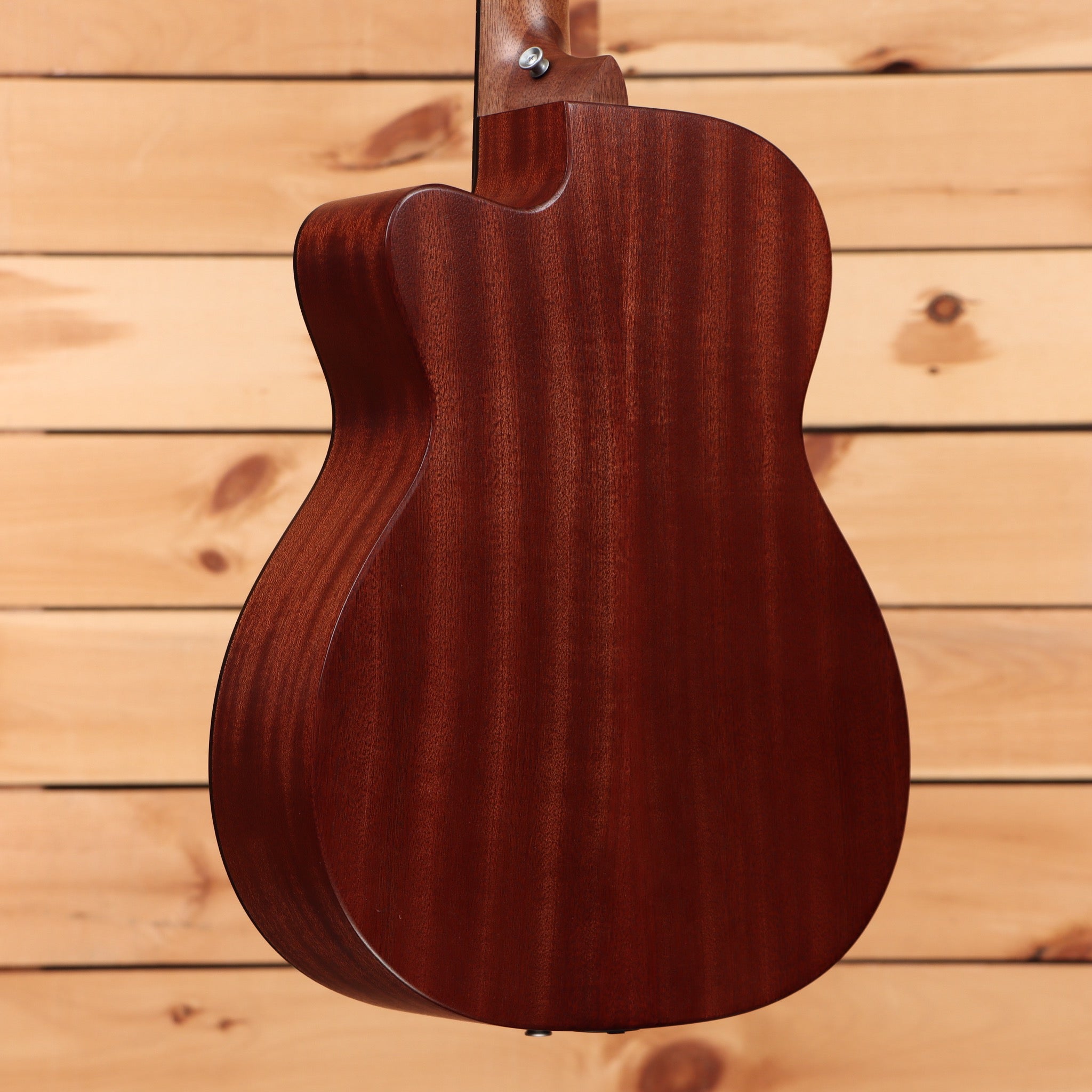 Martin 000CJR10E concert acoustic guitar satin natural finish with mahogany back and sides