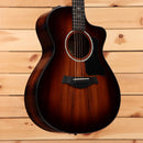 Taylor 222cek Dlx acoustic guitar Shaded Edgeburst finish with venetian cutaway