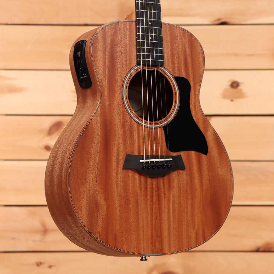 Taylor GS Mini-e Mahogany acoustic-electric guitar natural finish with electronics pickup system