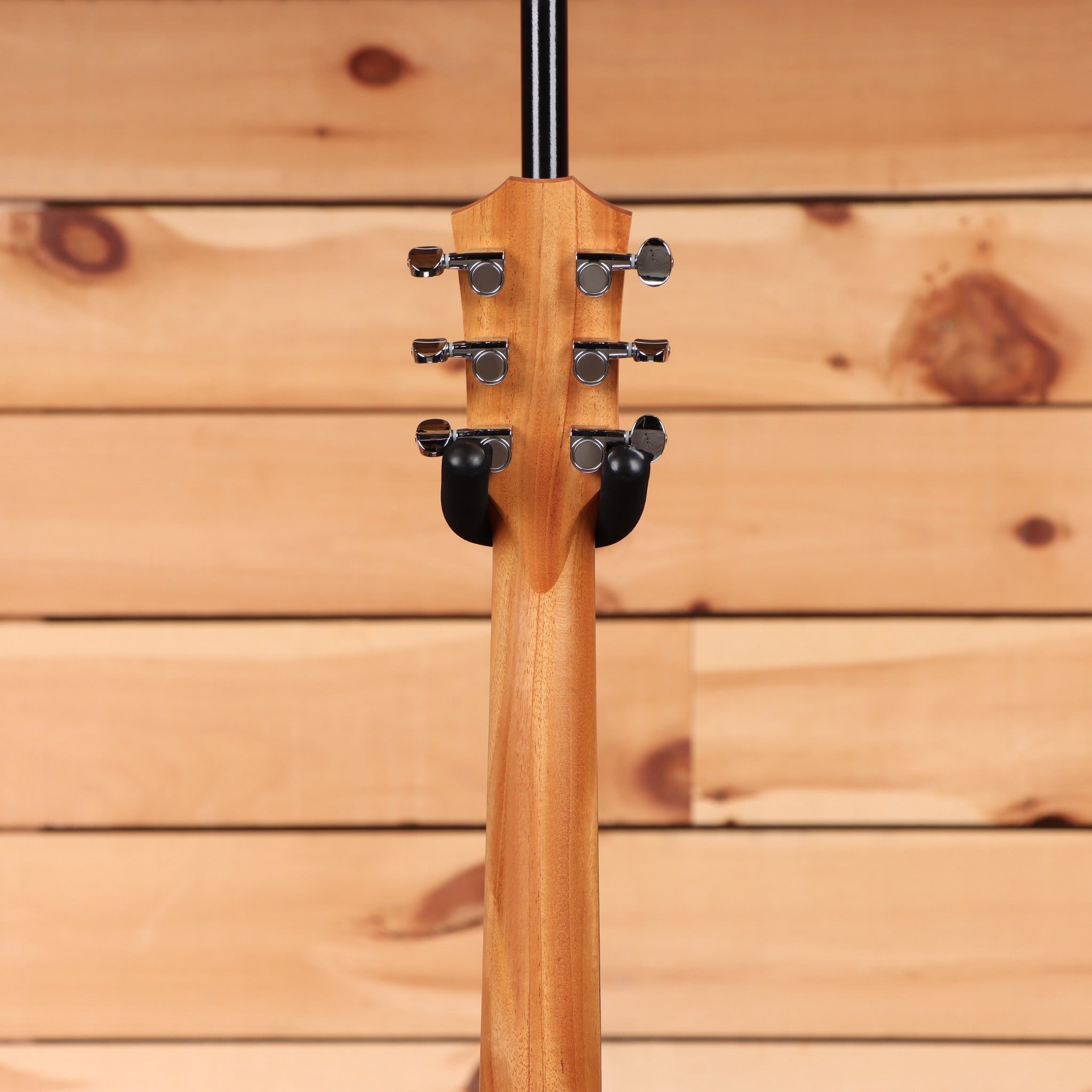 Taylor GS Mini-e Mahogany acoustic-electric guitar with chrome tuning machines
