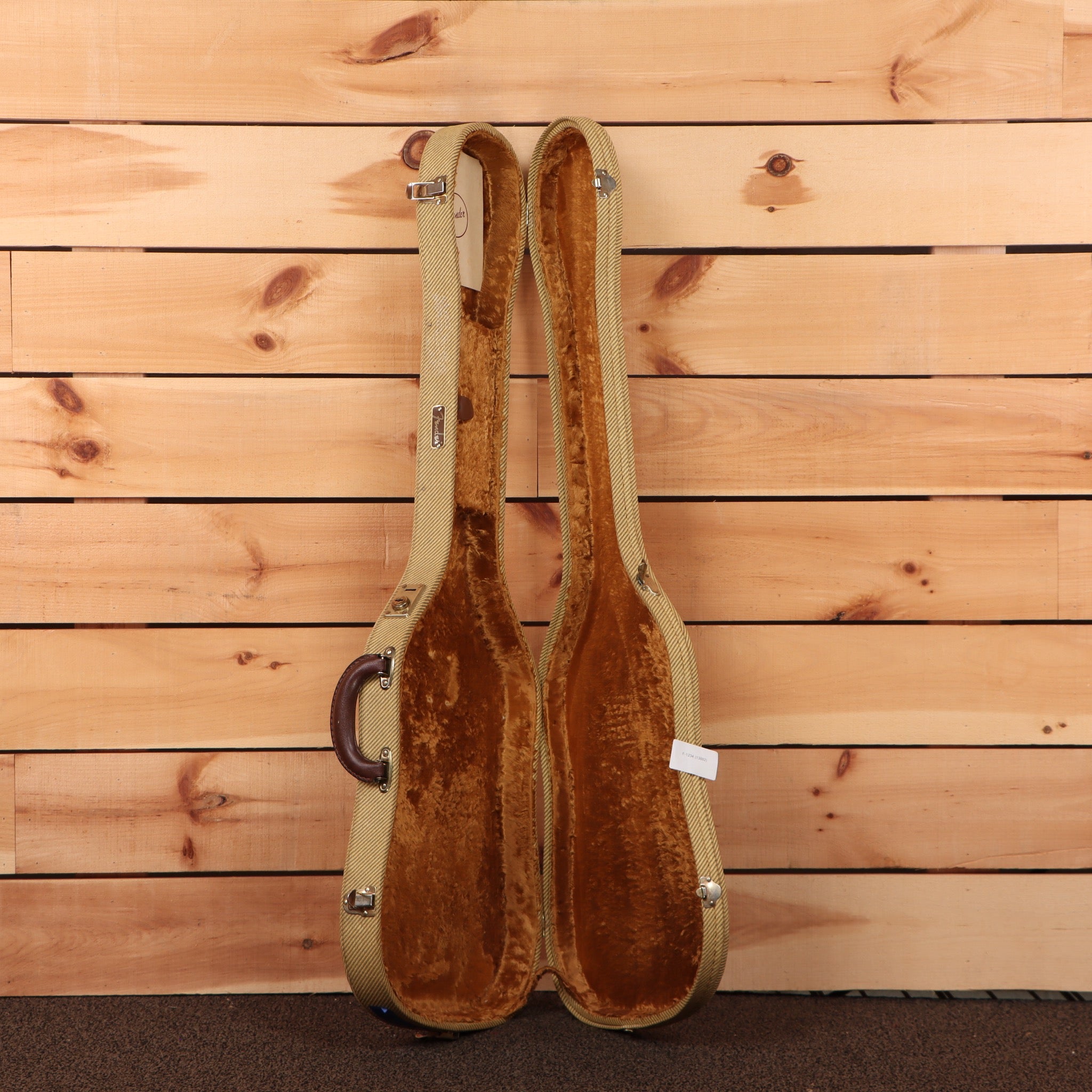 Fender Custom Shop '51 Nocaster relic electric guitar Nocaster Blonde with vintage tweed case