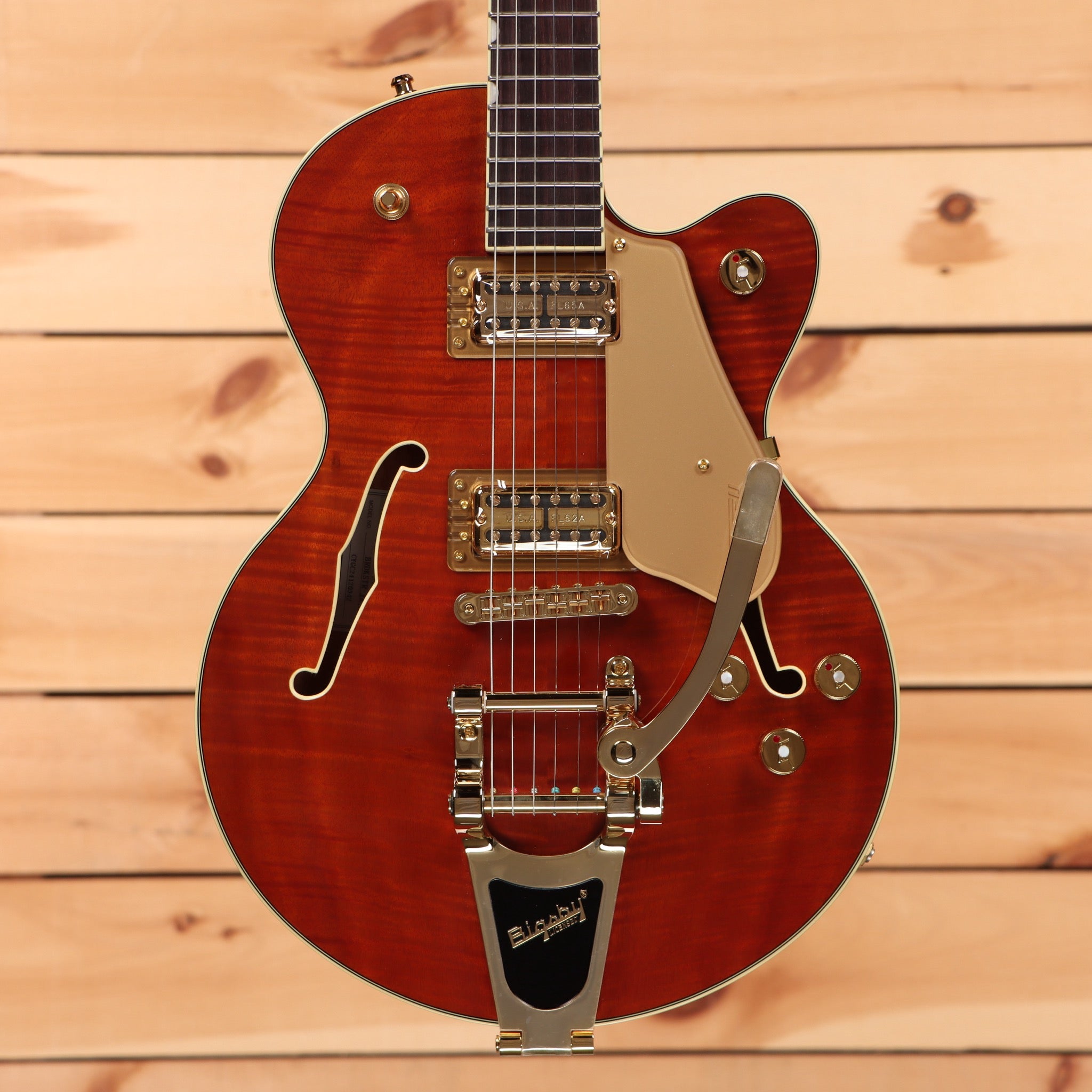 Gretsch Limited Electromatic Flame Okoume Broadkaster Jr semi-hollow electric guitar Roundup Orange Stain with Bigsby tremolo and gold hardware