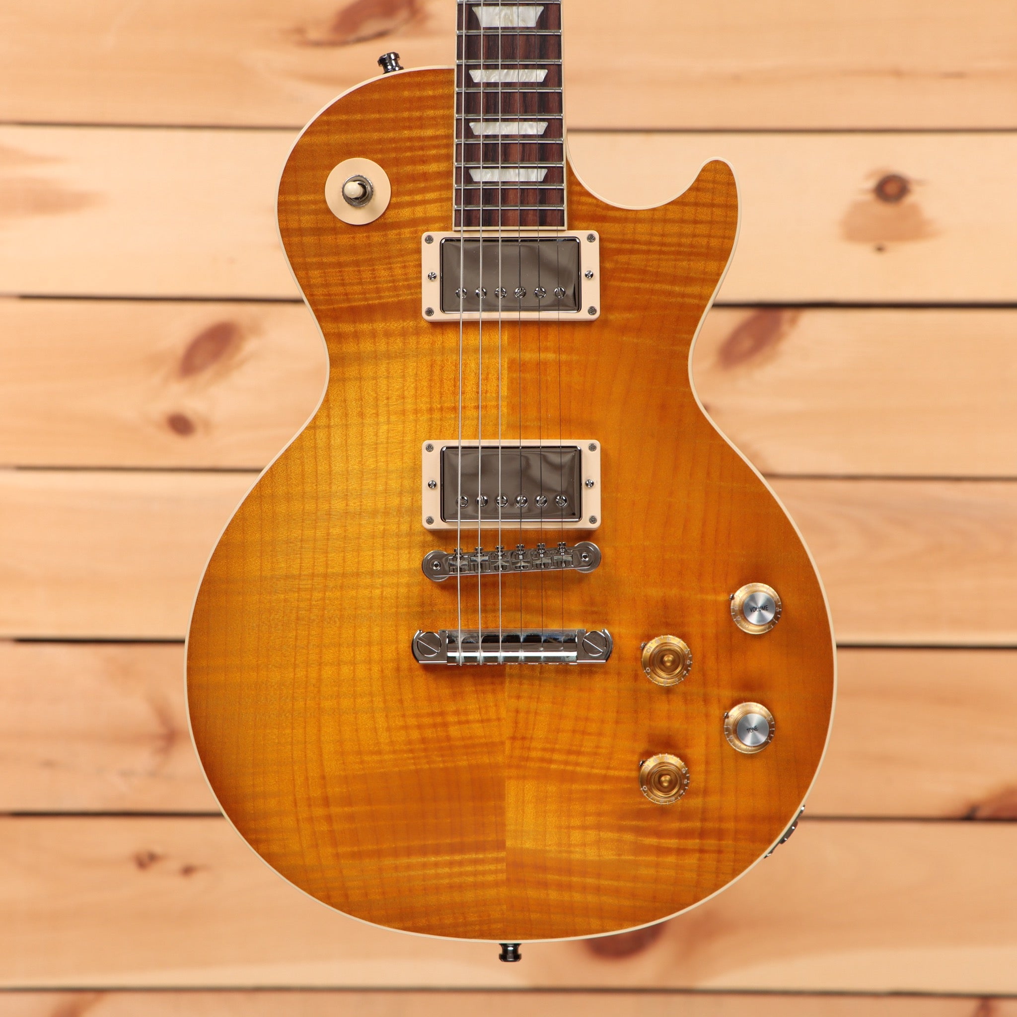Gibson Kirk Hammett Greeny Les Paul Standard pre-owned electric guitar Greeny Burst with dual humbuckers