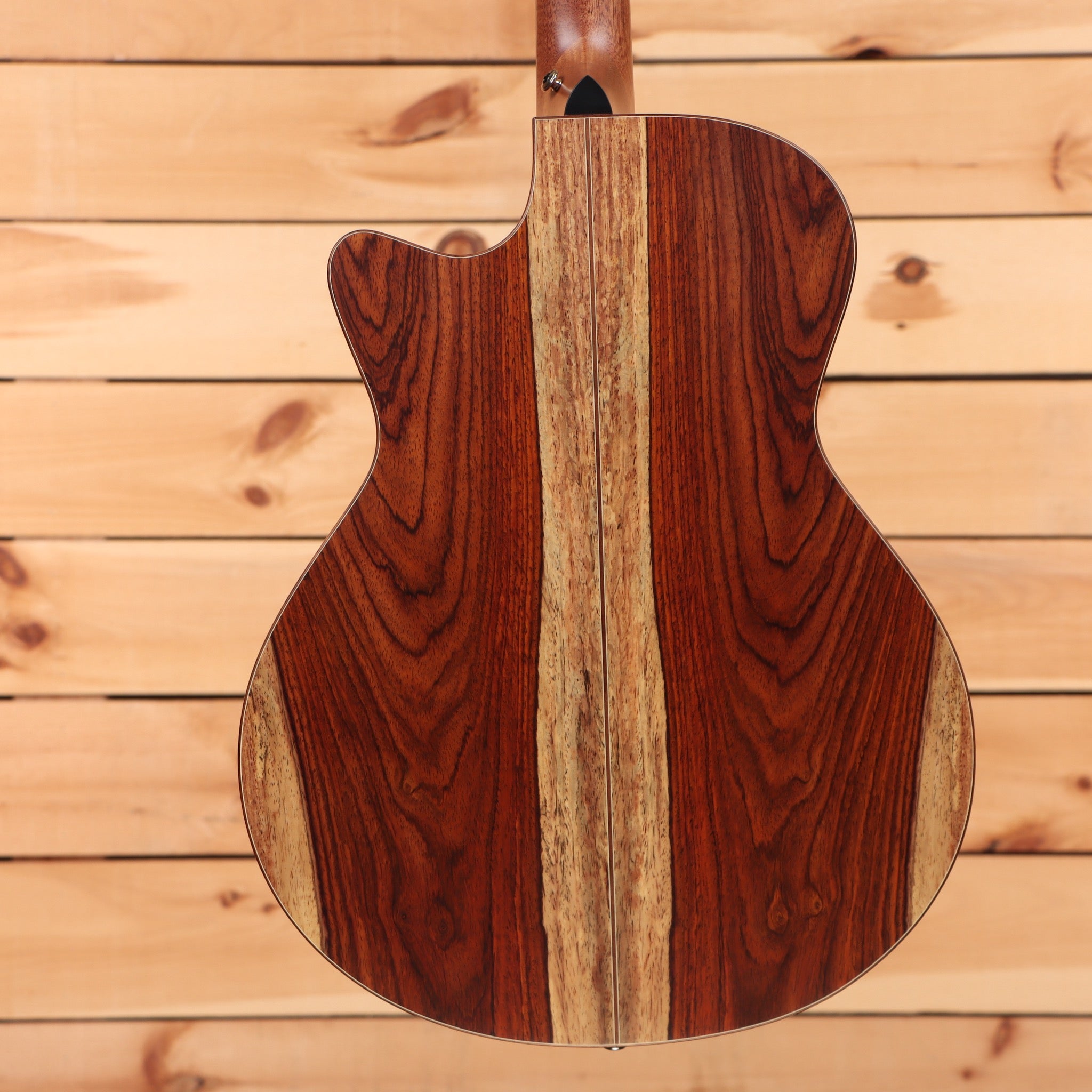 Furch Red Pure GC-LC classical guitar natural finish with light wood center stripe back