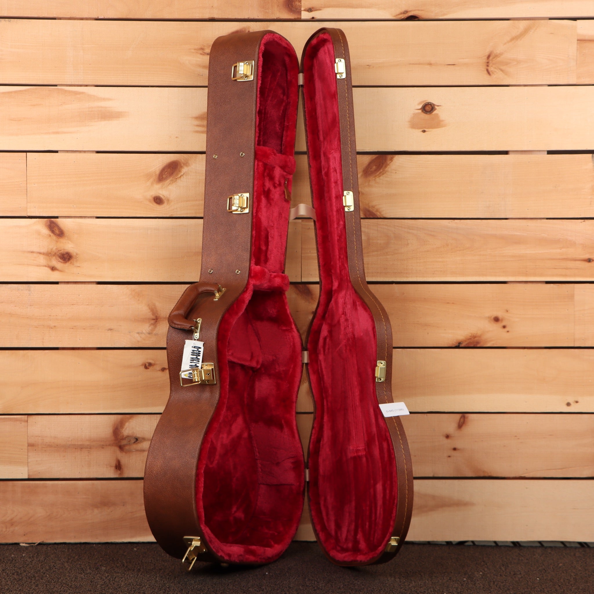 Gibson L00 original vintage sunburst acoustic guitar with red velvet-lined hardshell case