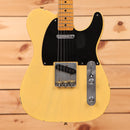 Fender Custom Shop '51 Nocaster relic electric guitar Nocaster Blonde with single-coil pickups and maple neck