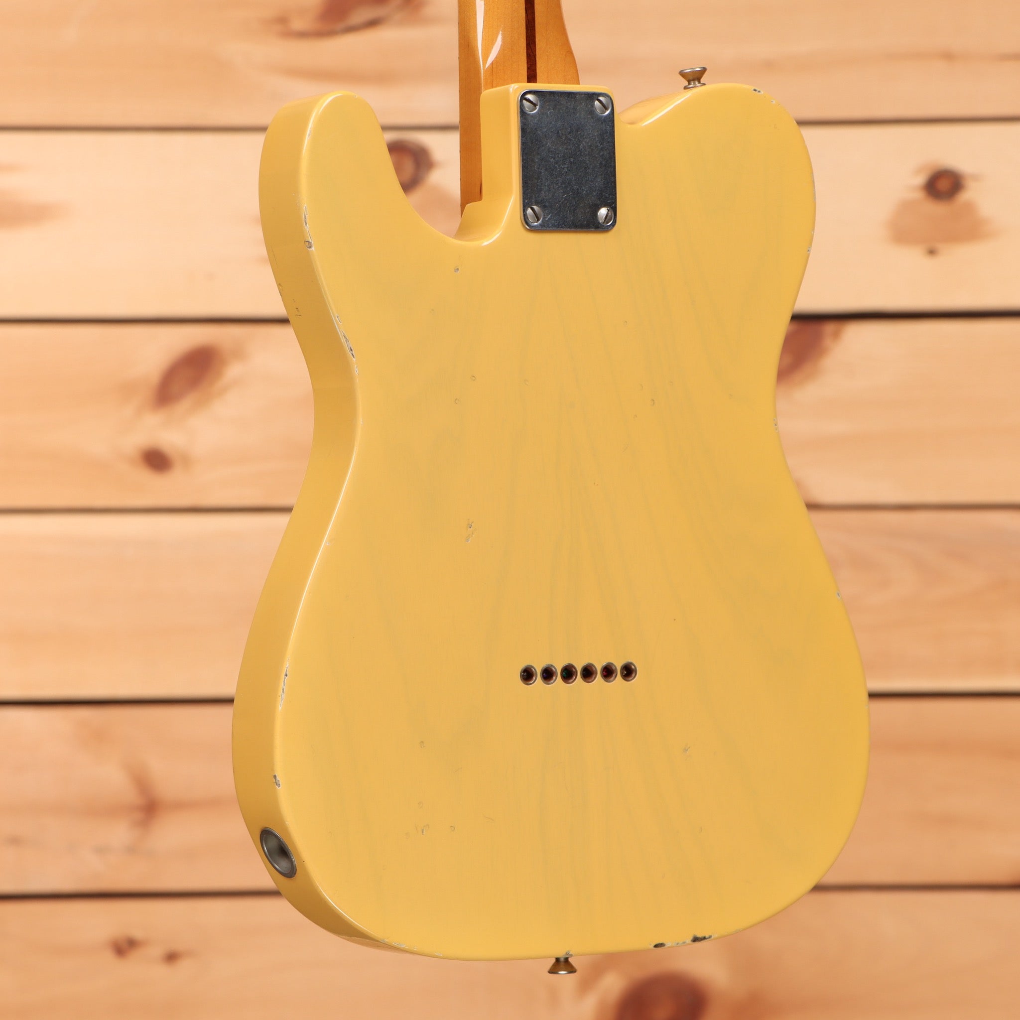 Fender Custom Shop '51 Nocaster relic electric guitar Nocaster Blonde with single-coil pickups