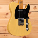 Fender Custom Shop '51 Nocaster relic electric guitar Nocaster Blonde with maple neck and single-coil pickups
