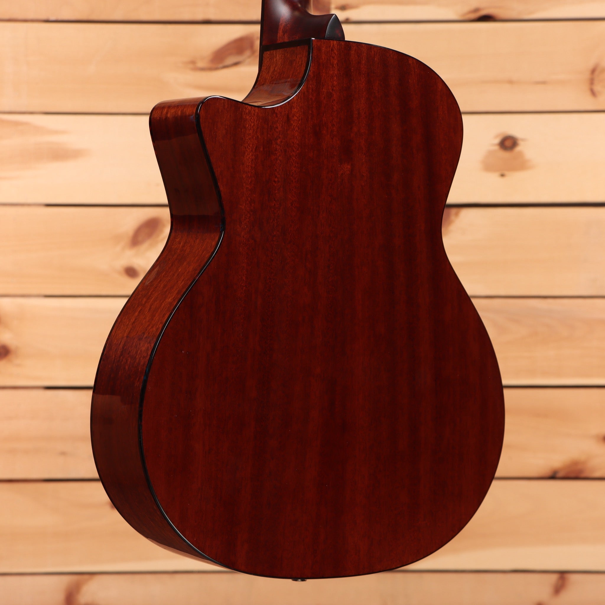 Eastman AC1221CEDLX acoustic guitar natural finish with venetian cutaway and mahogany back