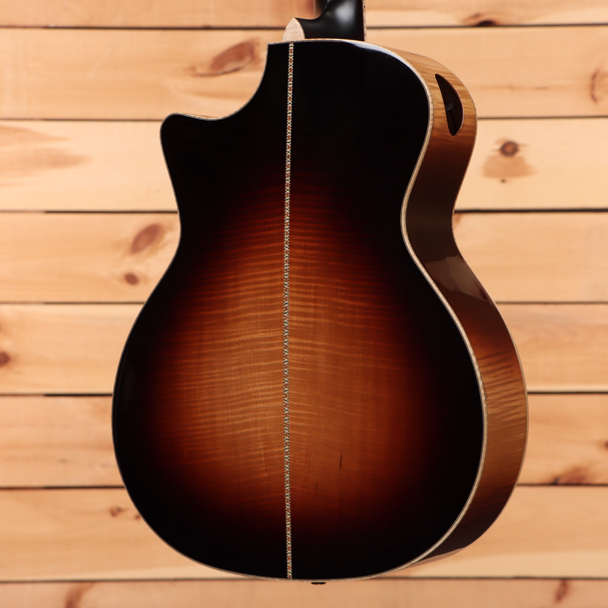 Eastman AC622CE sunburst semi-hollow acoustic-electric guitar with flame maple top and venetian cutaway