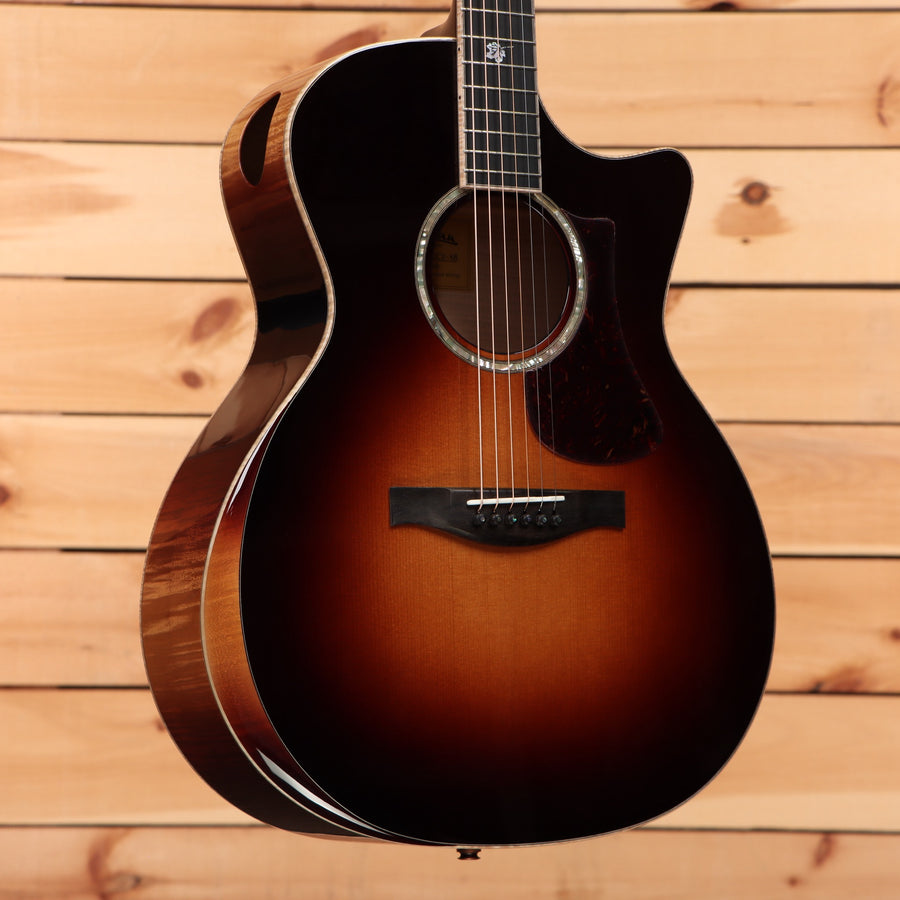 Eastman AC622CE sunburst acoustic-electric guitar with venetian cutaway and rosewood back