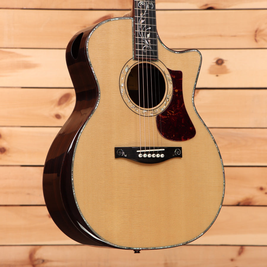 Eastman AC922CE natural acoustic guitar with venetian cutaway and tortoiseshell pickguard