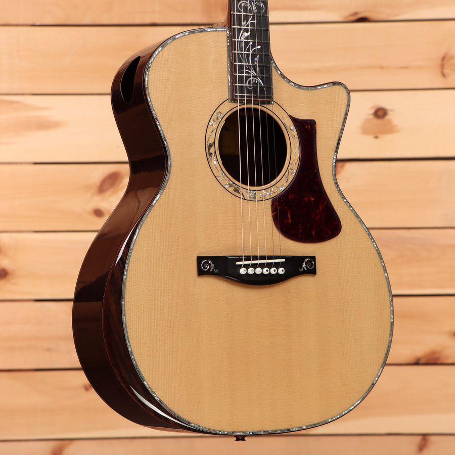 Eastman AC922CE natural acoustic guitar with venetian cutaway and abalone rosette binding