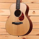 Eastman ACT G1 natural acoustic guitar with tortoiseshell pickguard and mahogany back sides