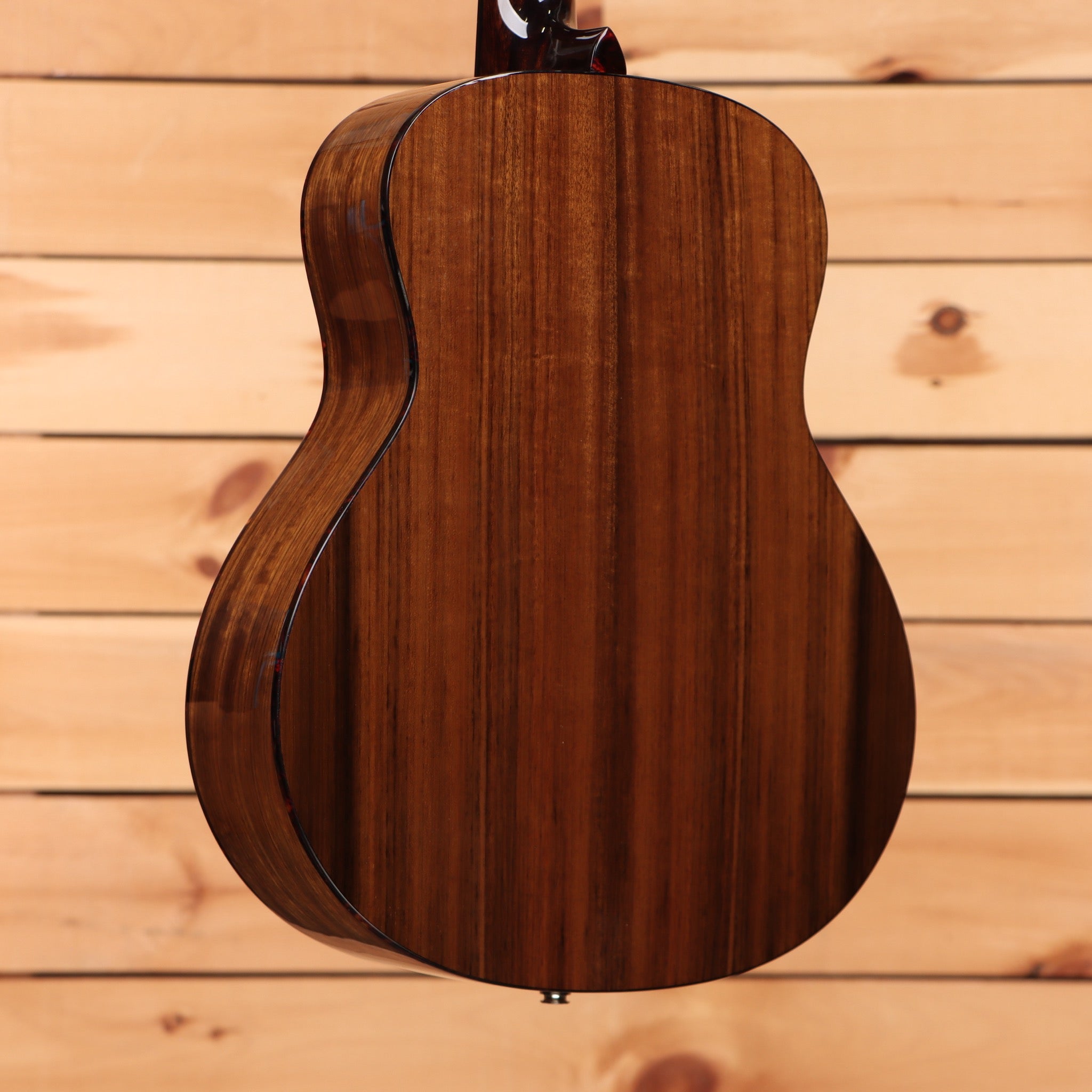 Eastman AC Tj2E-DLX dreadnought acoustic guitar natural finish with rosewood back and sides
