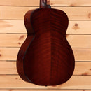 Eastman E10OMTC dreadnought acoustic guitar natural finish with mahogany back and sides