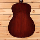 Eastman E10OM TC acoustic guitar natural finish dreadnought body with solid spruce top