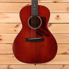Eastman E10OO SSV antique classic acoustic guitar red finish with darkened pickguard