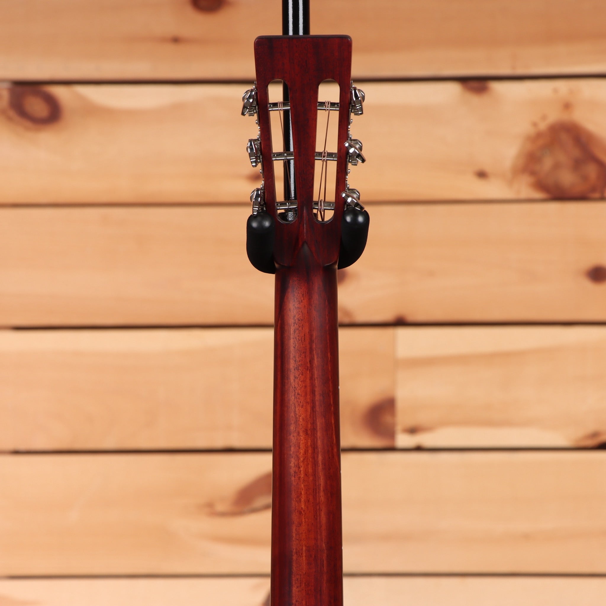 Eastman E10PTC classical guitar natural finish with slotted headstock and chrome tuning machines