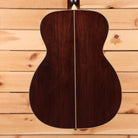 Eastman E20OMM acoustic guitar natural finish rosewood back with center strip inlay