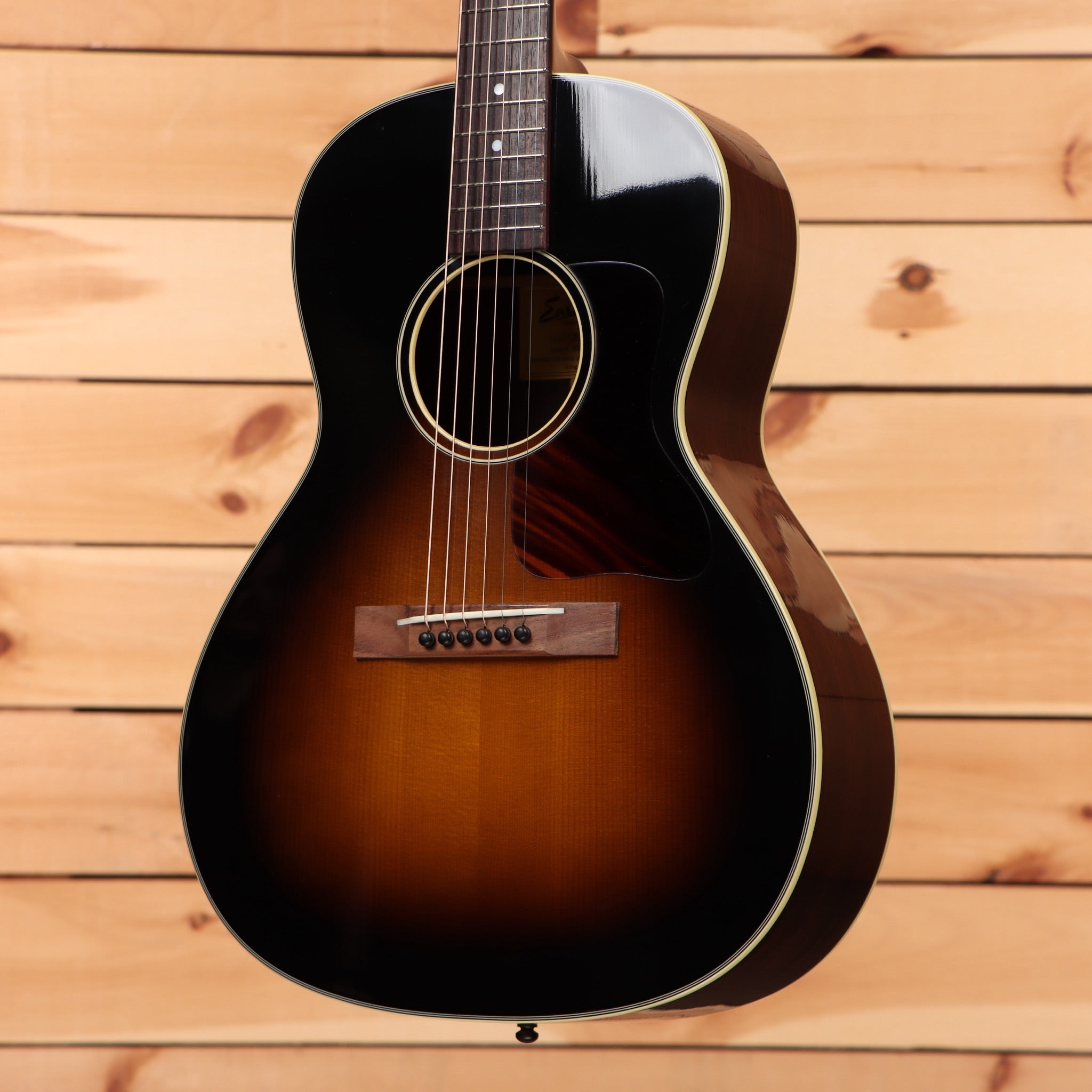 Eastman E20OO STC dreadnought acoustic guitar sunburst finish with cream binding