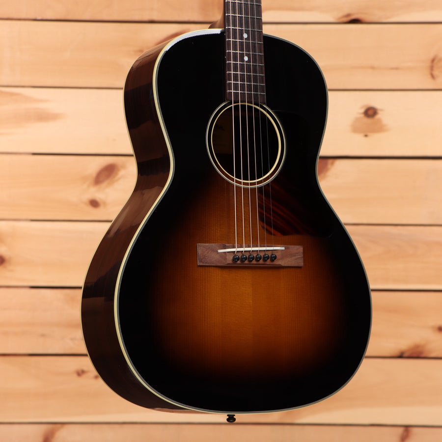 Eastman E20OO STC dreadnought acoustic guitar sunburst finish with cream binding and rosewood fretboard
