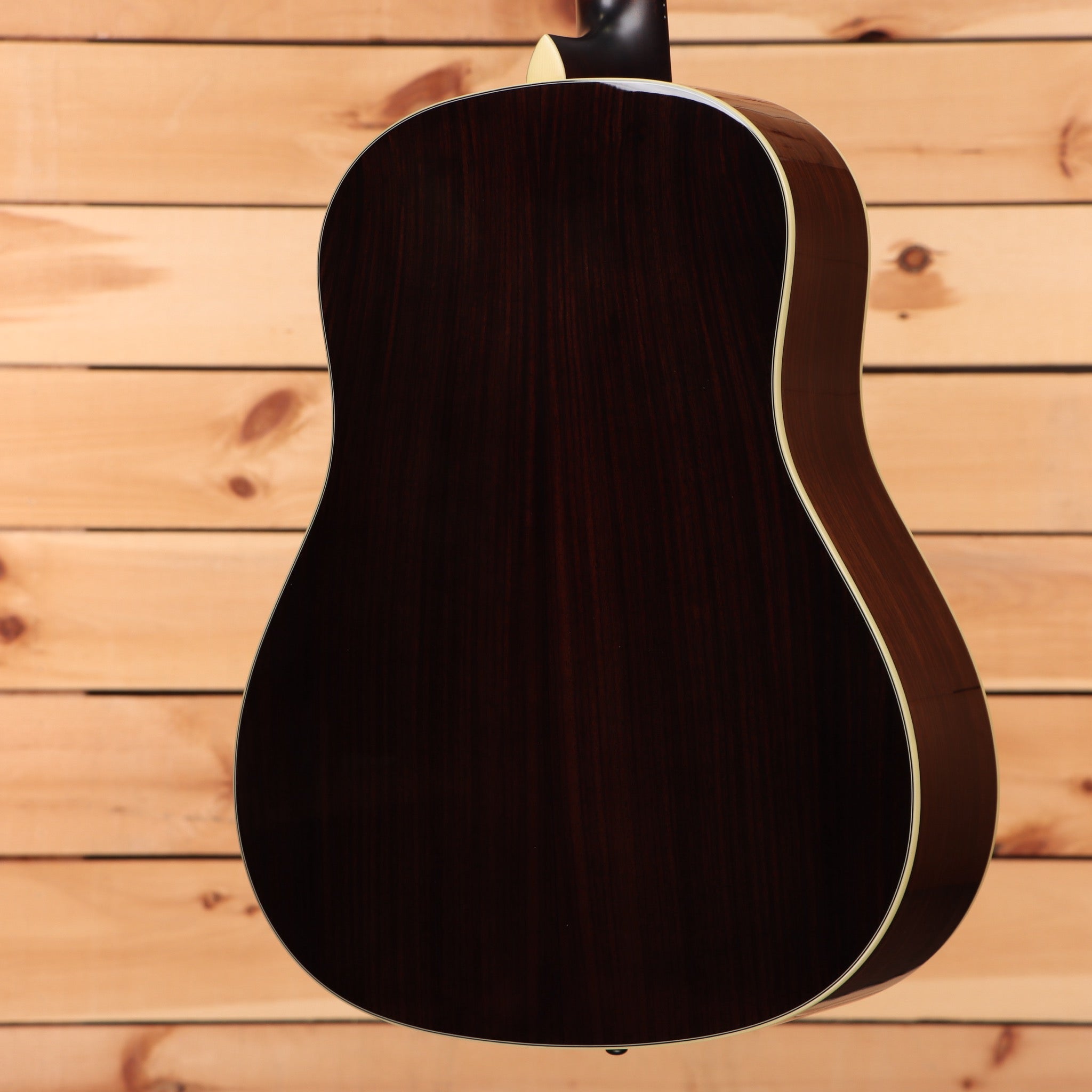Eastman E20SSTC dreadnought acoustic guitar sunburst finish with cream binding