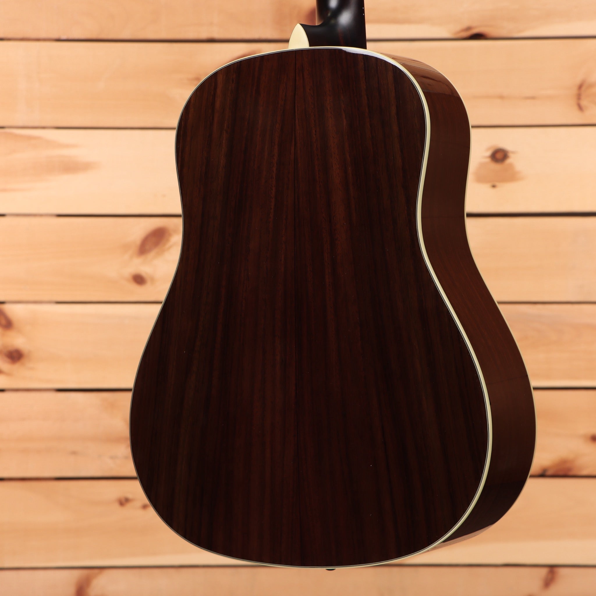 Eastman E20SSTC dreadnought acoustic guitar sunburst with rosewood back and sides