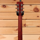 Eastman E2OM Deluxe dreadnought acoustic guitar sunburst finish with chrome tuning machines