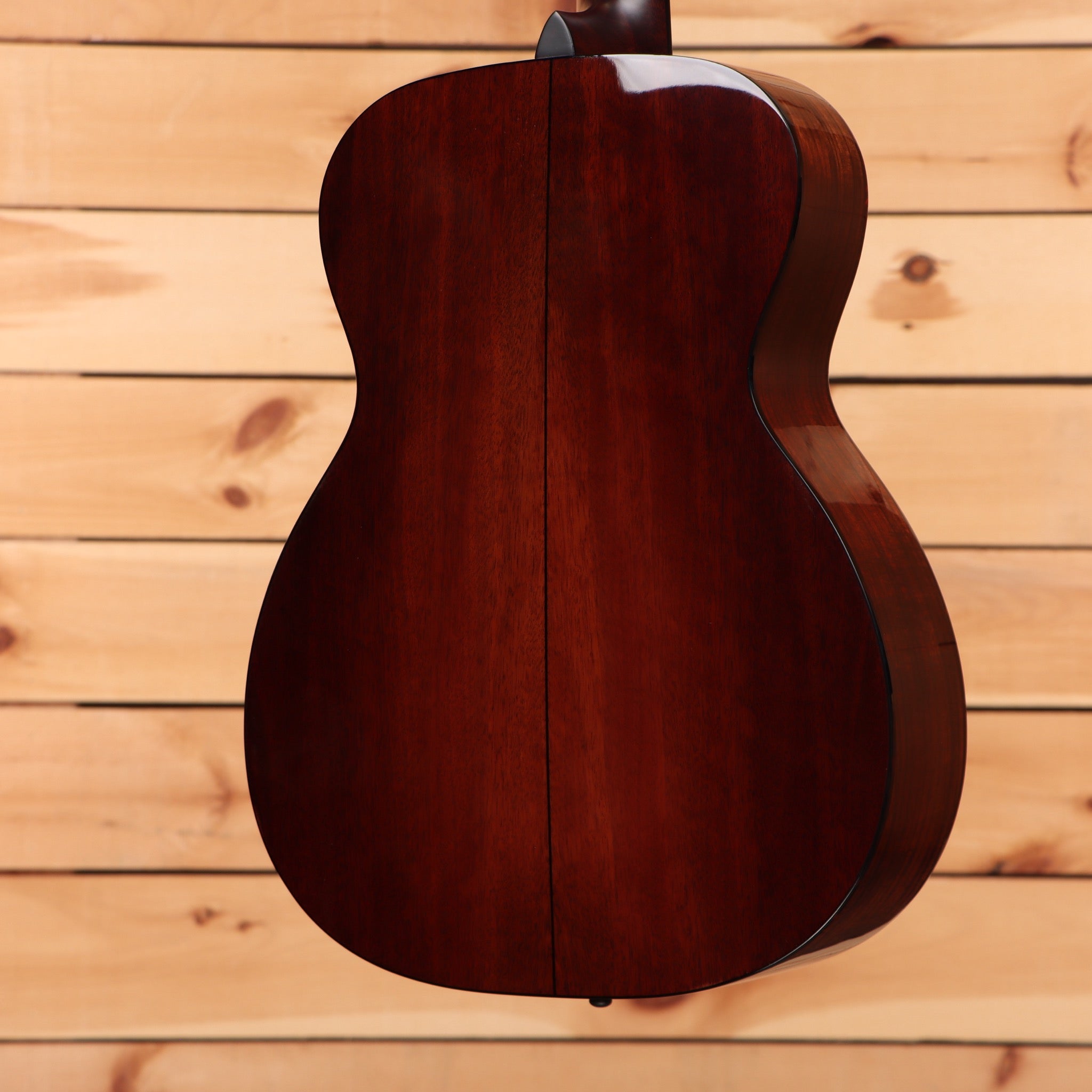 Eastman E6OMTC acoustic guitar natural finish with dreadnought body shape and solid wood construction