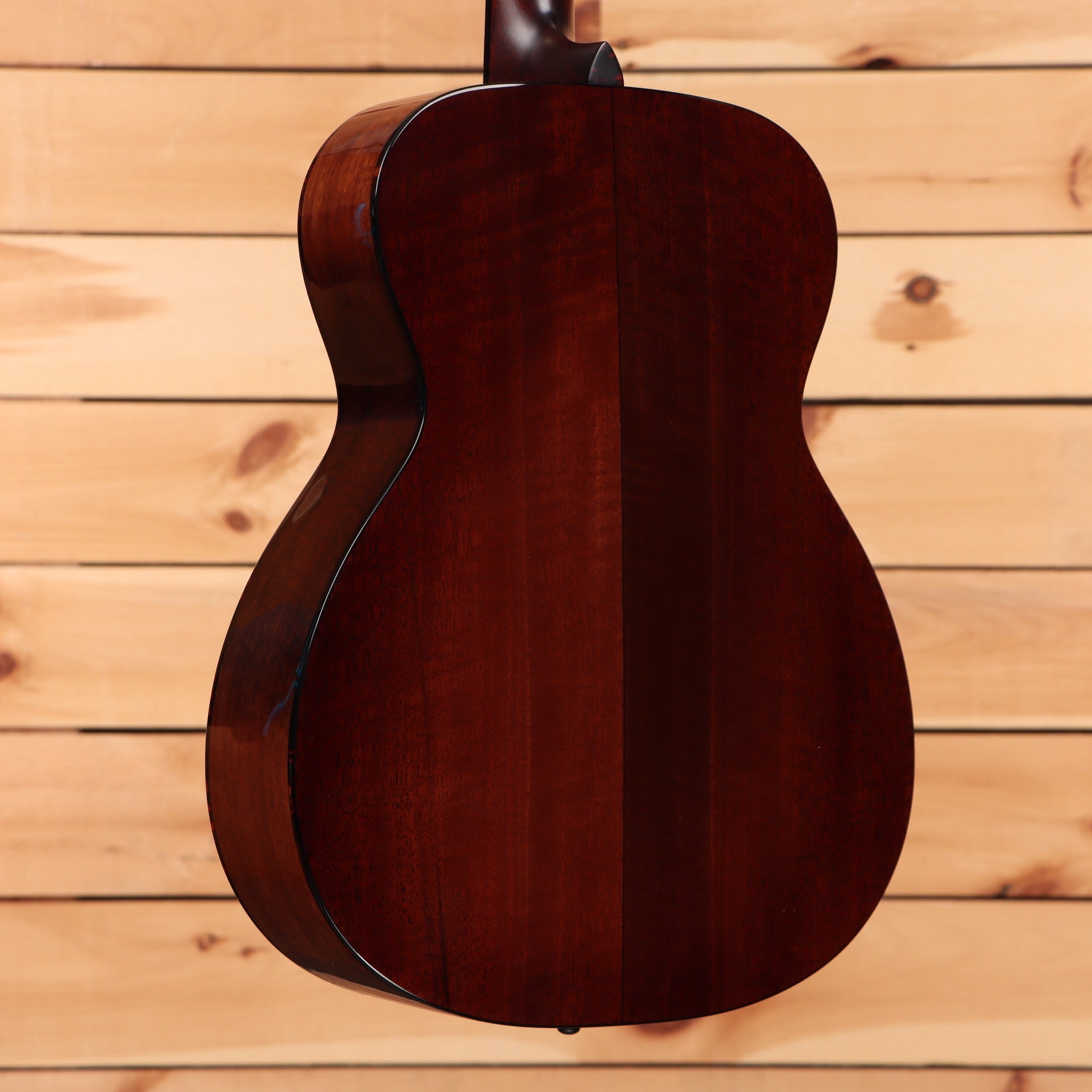 Eastman E6O acoustic guitar natural finish mahogany back and sides dreadnought body