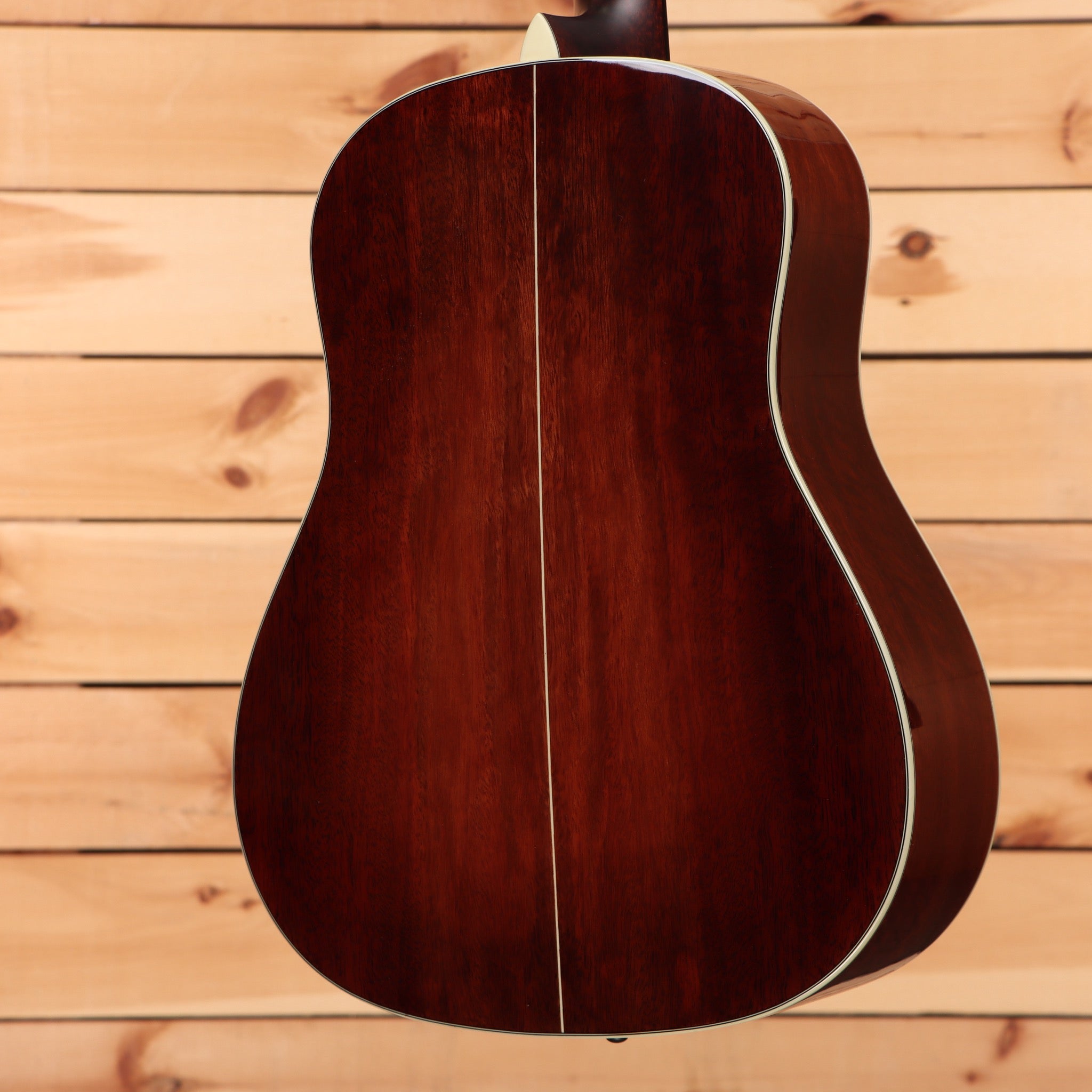 Eastman E6sstc dreadnought acoustic guitar natural finish with white binding