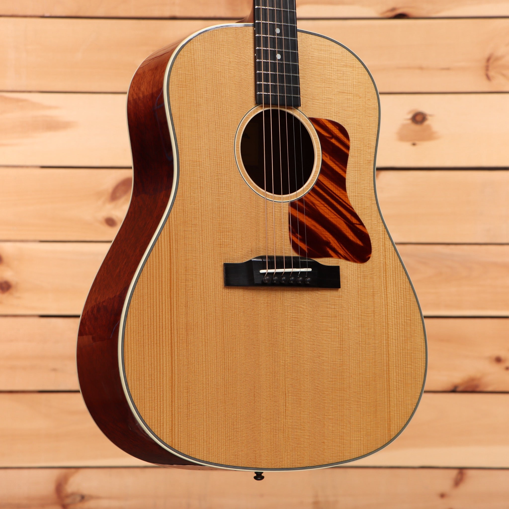 Eastman E6SSTC dreadnought acoustic guitar natural finish with flamed mahogany back and sides