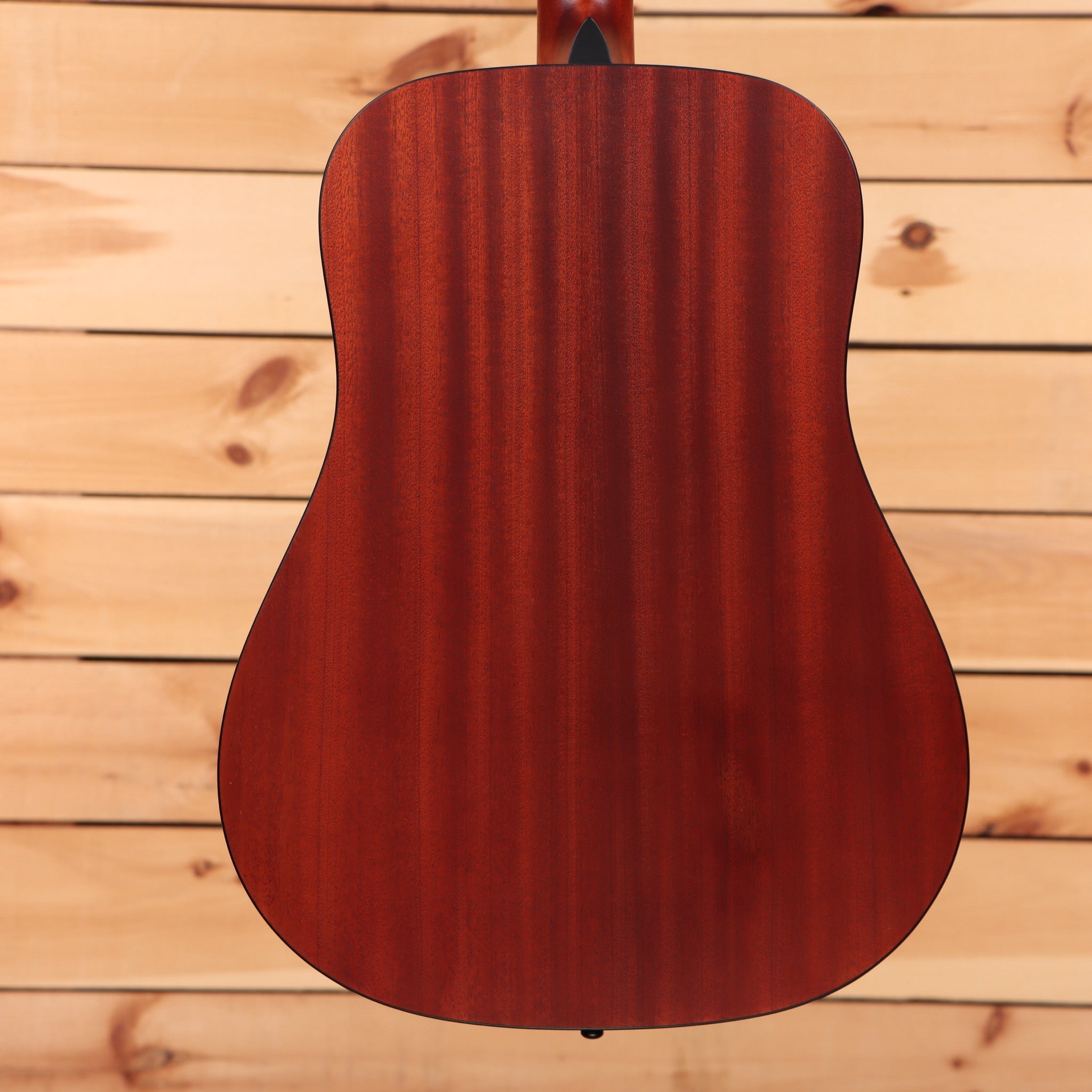 Eastman PCH1D dreadnought acoustic guitar natural finish with mahogany back and sides