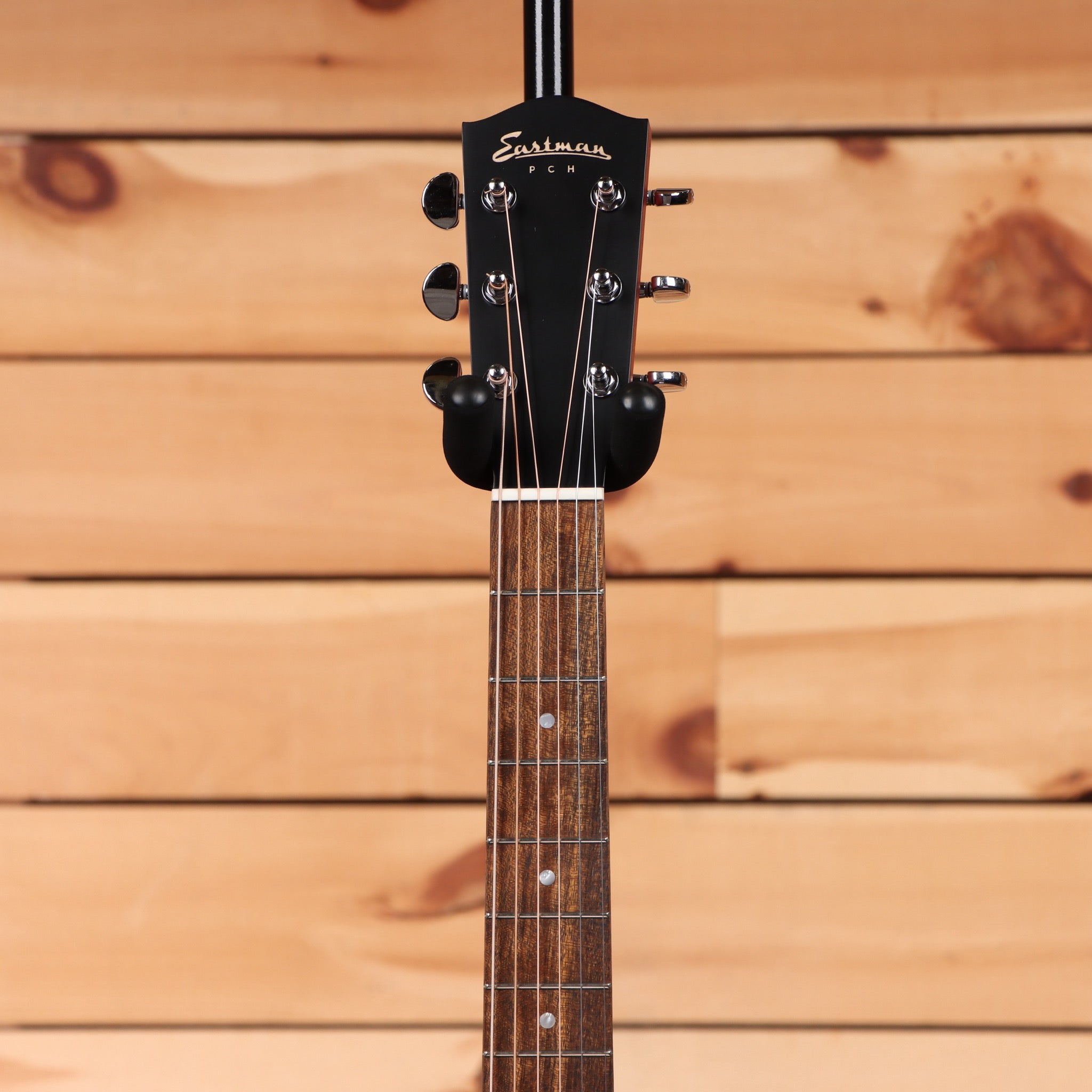 Eastman PCH1 Grand Auditorium acoustic-electric guitar natural finish with venetian cutaway