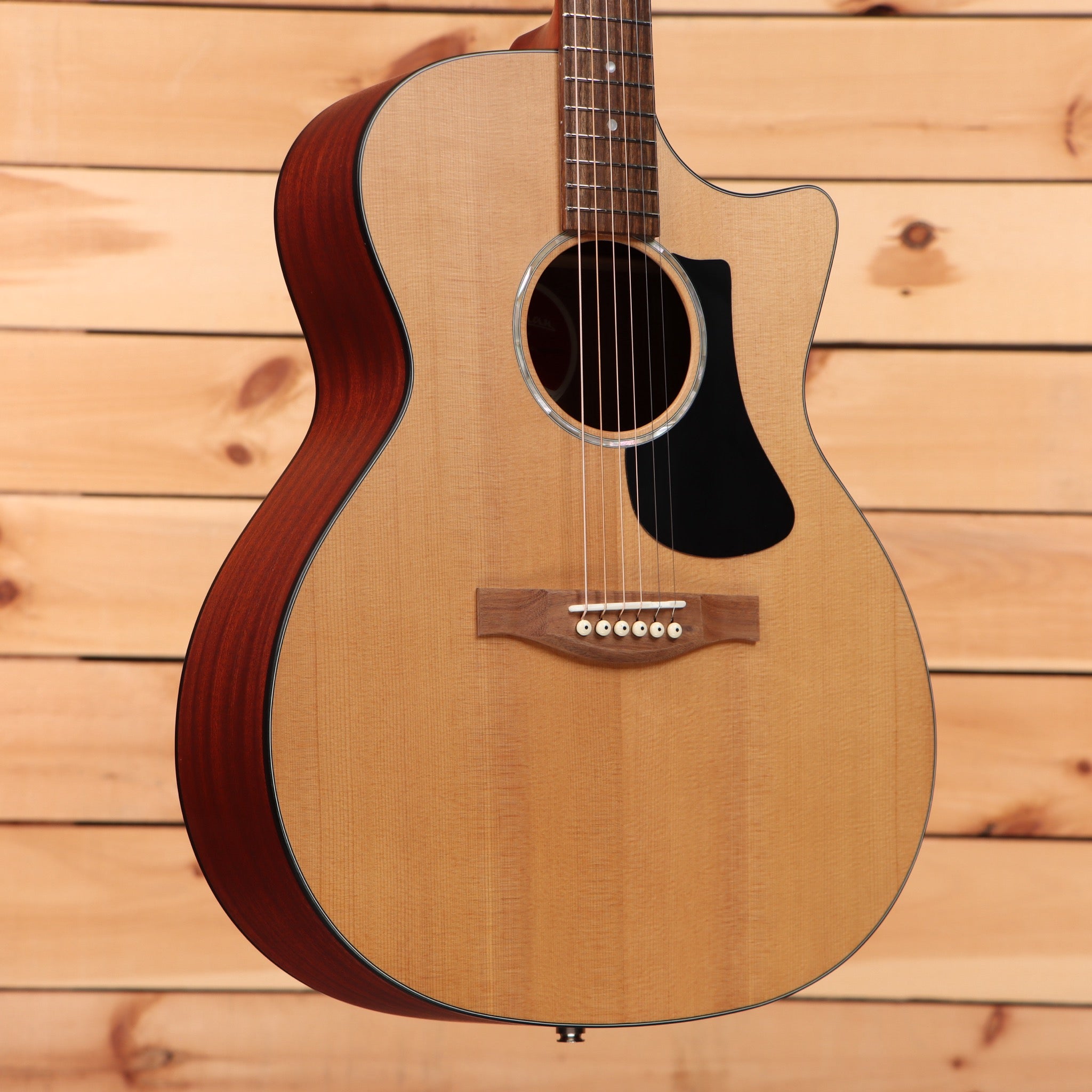 Eastman PCH1-GACE grand auditorium acoustic guitar natural finish venetian cutaway