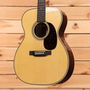 Martin Limited 000EC 30th Anniversary dreadnought acoustic guitar antique toner with tortoiseshell pickguard