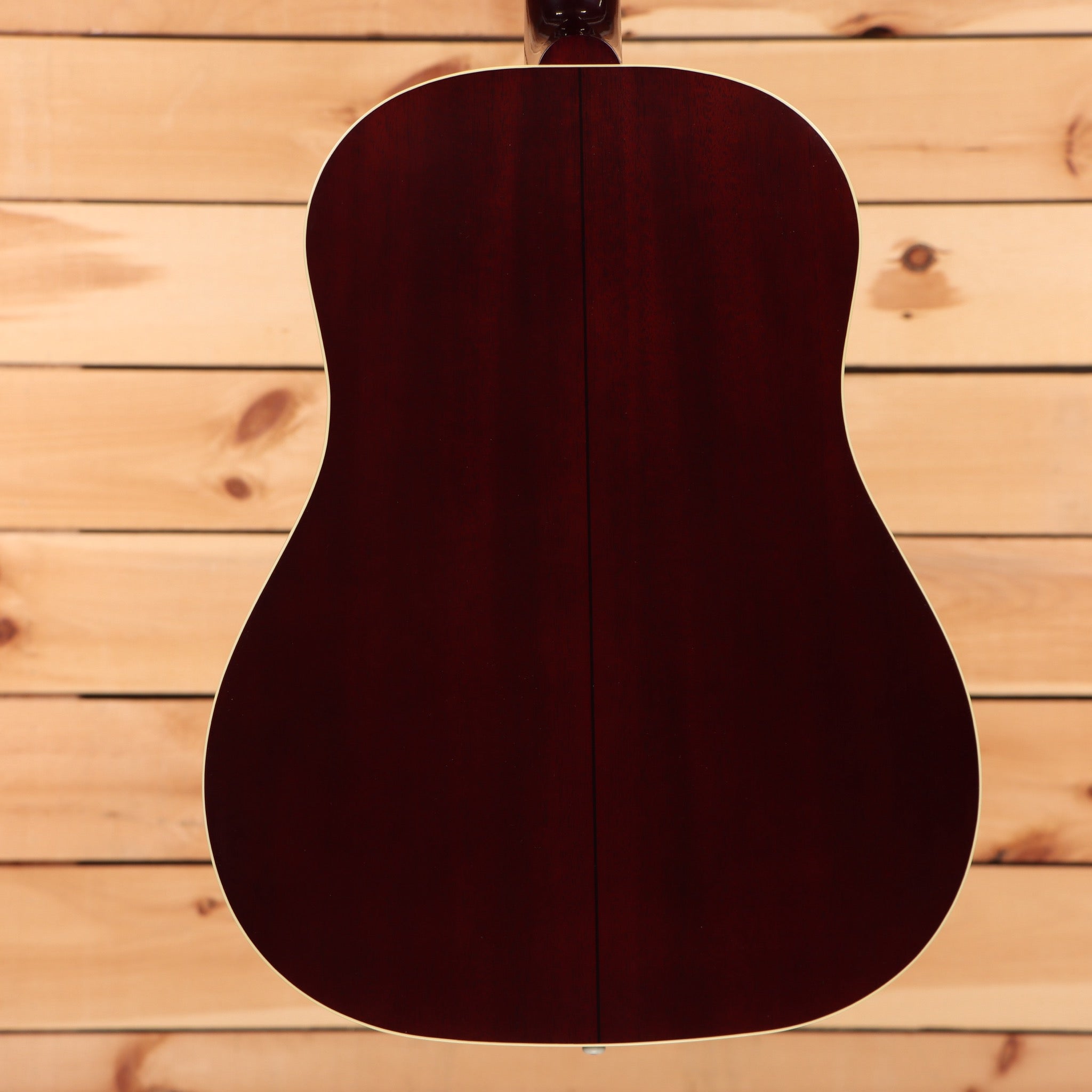Gibson 1942 Banner J45 vintage sunburst acoustic guitar dreadnought with center seam back