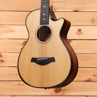 Taylor Builders Edition 652ce Grand Auditorium acoustic-electric guitar natural finish with venetian cutaway