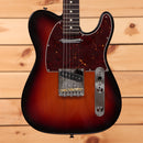 Pre-owned Fender American Professional II Telecaster electric guitar 3-Color Sunburst with tortoiseshell pickguard