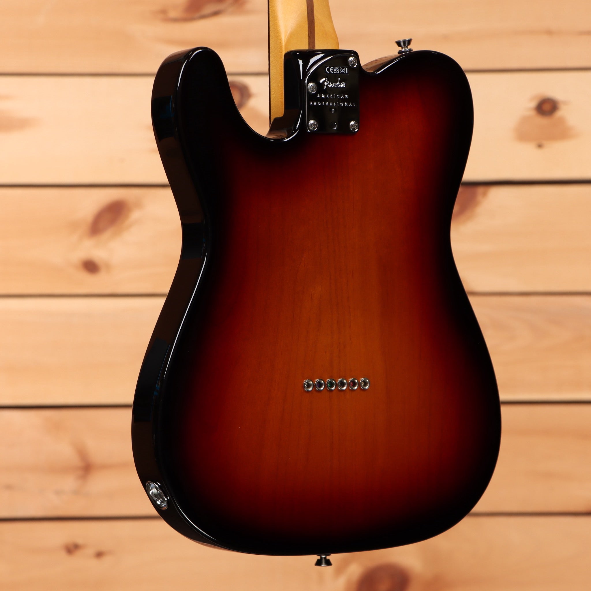 Fender American Professional II Telecaster pre-owned electric guitar 3-Color Sunburst with single-coil pickups
