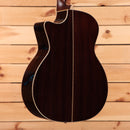 Eastman AC822CE acoustic guitar natural finish with cream binding and cutaway body