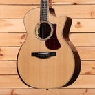Eastman AC822CE acoustic guitar natural finish with venetian cutaway and rosewood back