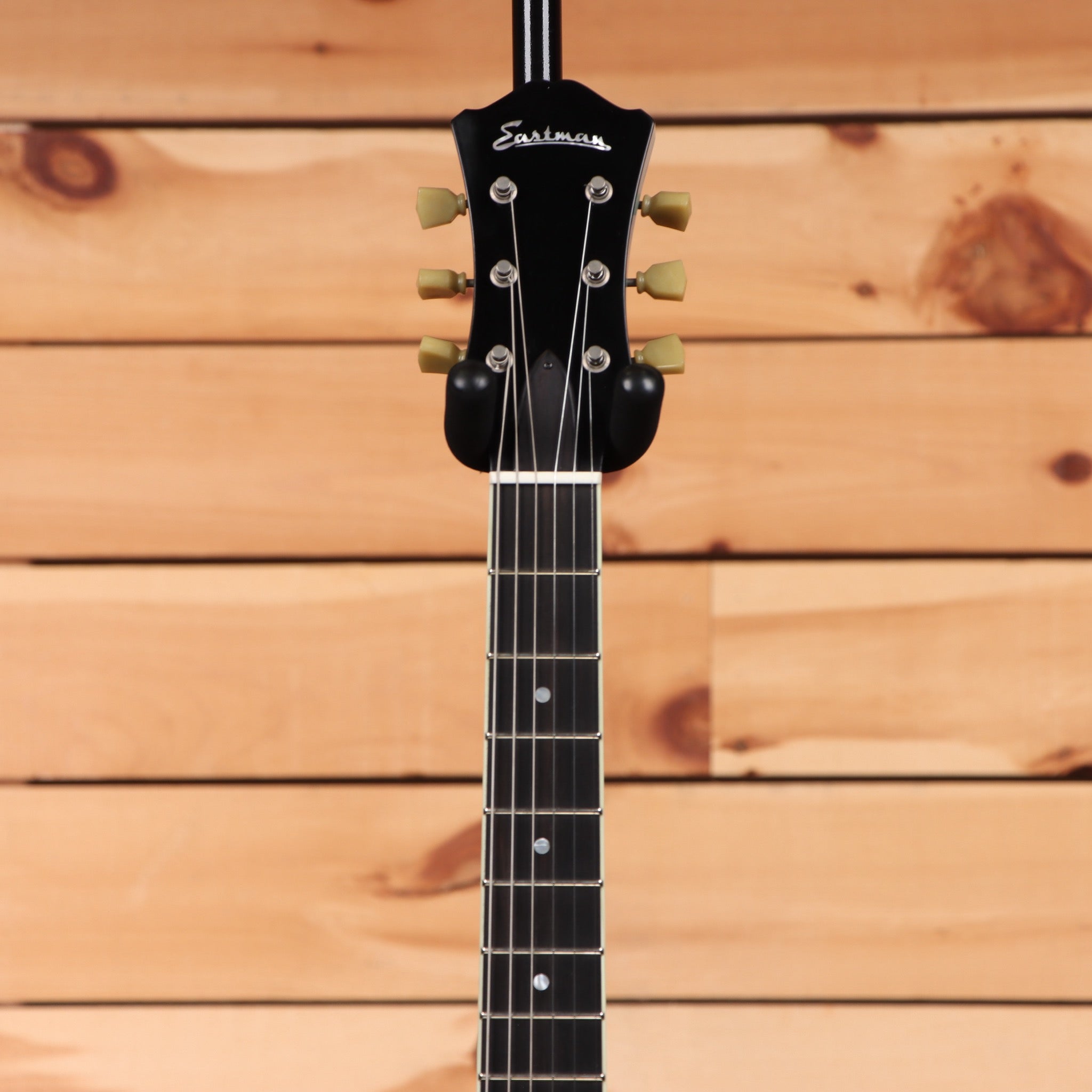 Eastman T60TV semi-hollow electric guitar Faded Blue with cream top-hat knobs