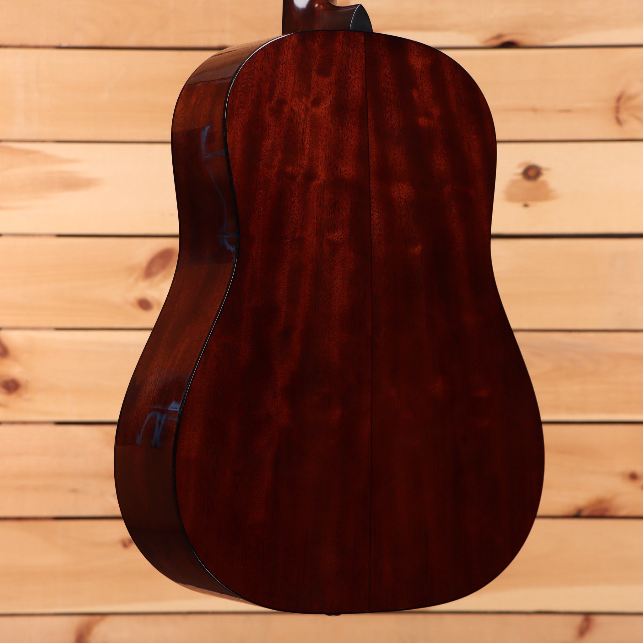 Martin Special D12F dreadnought 12-string acoustic guitar Sunburst pre-owned with dark rosewood back